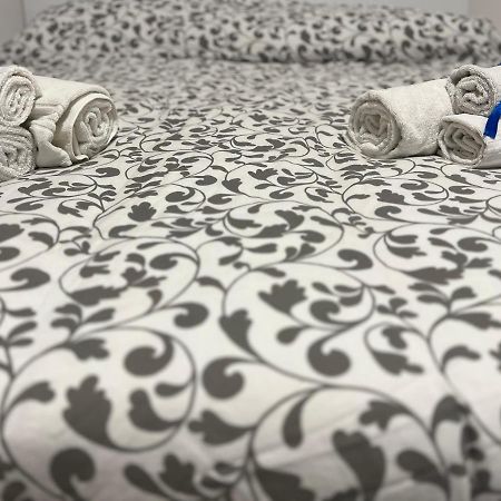 チェファルJohn'S Houseアパートメント エクステリア 写真